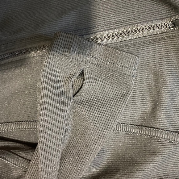 Shein Long Sleeve Zip Up - Picture 2 of 3